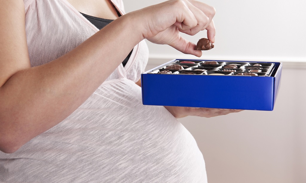 Dark Chocolate During Pregnancy - Is It Safe for Mom & Baby