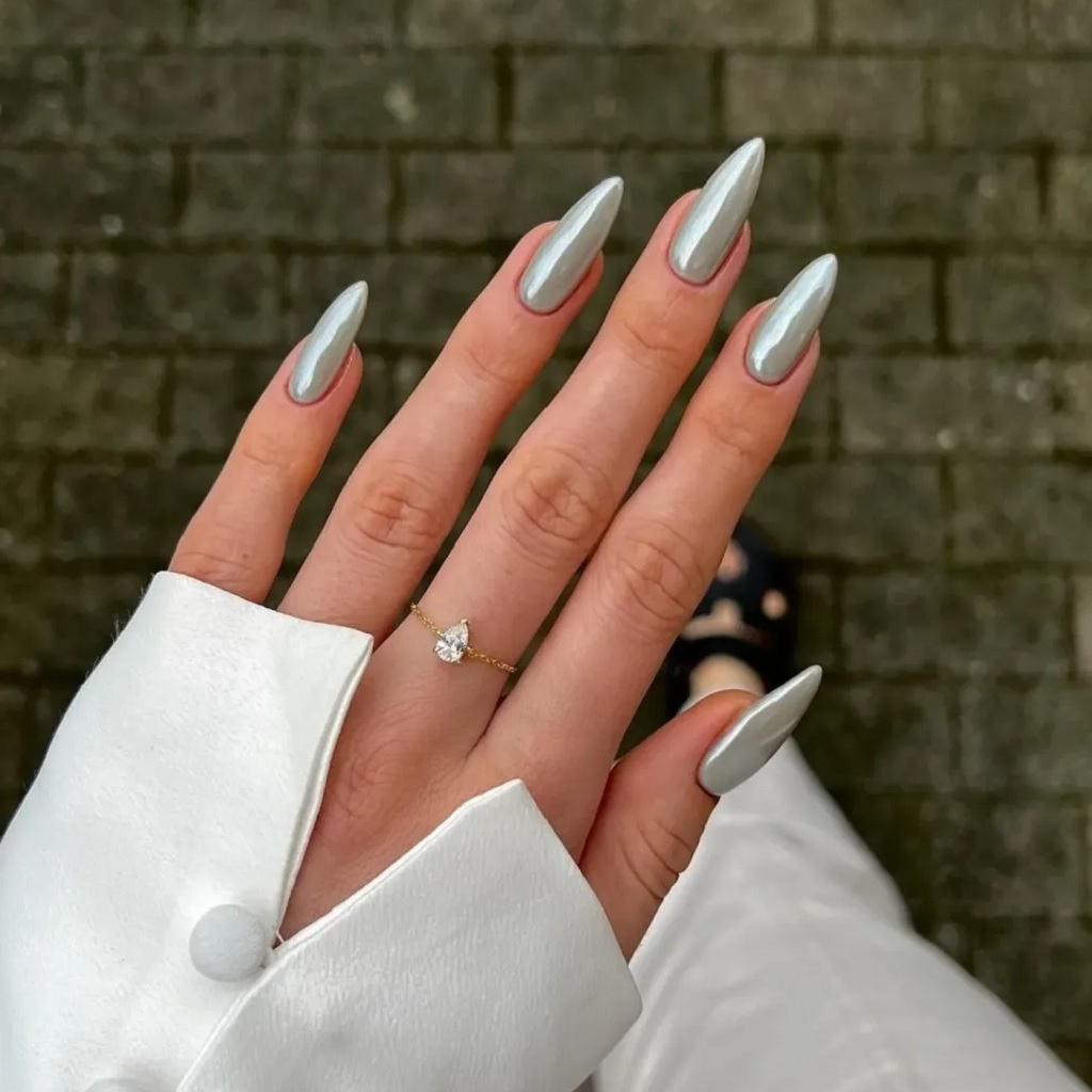 Metallic Moments Make the Season Shine